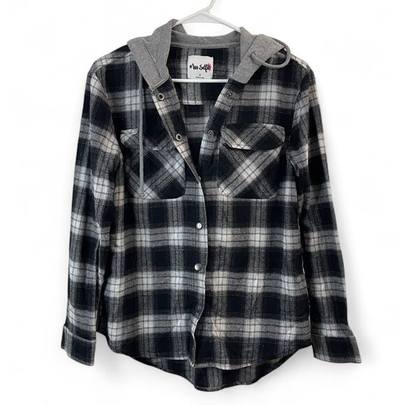 Black & White Plaid Button-Up Shirt With Gray Hood By Miss Selfie S - Picture 3 of 11